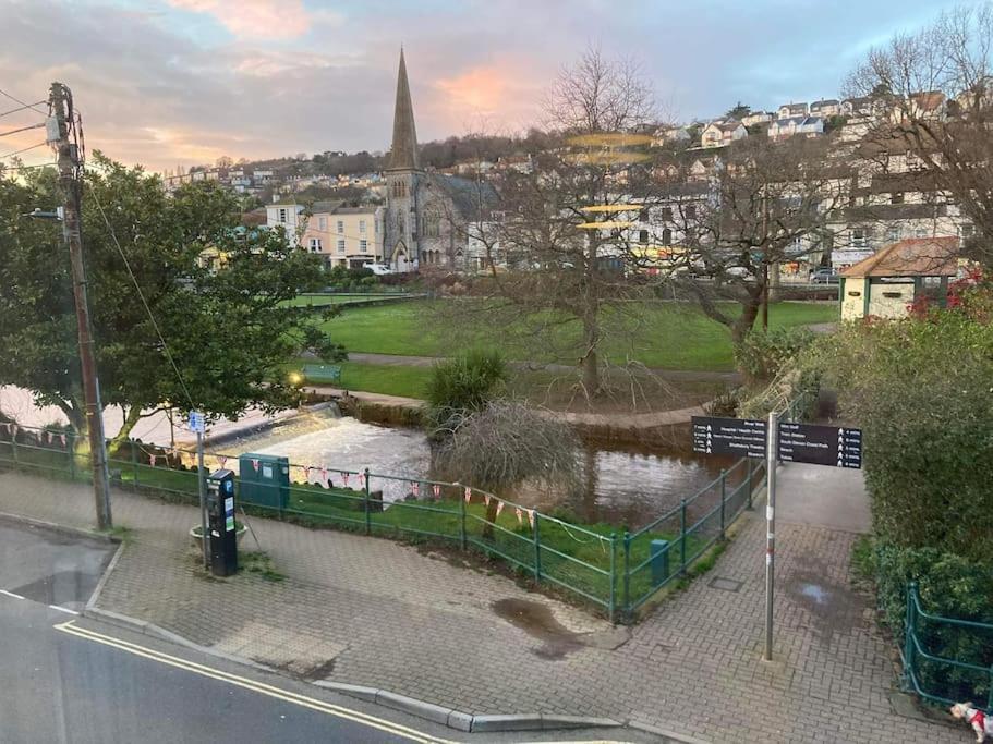 Lawn View Apartment Dawlish Zewnętrze zdjęcie